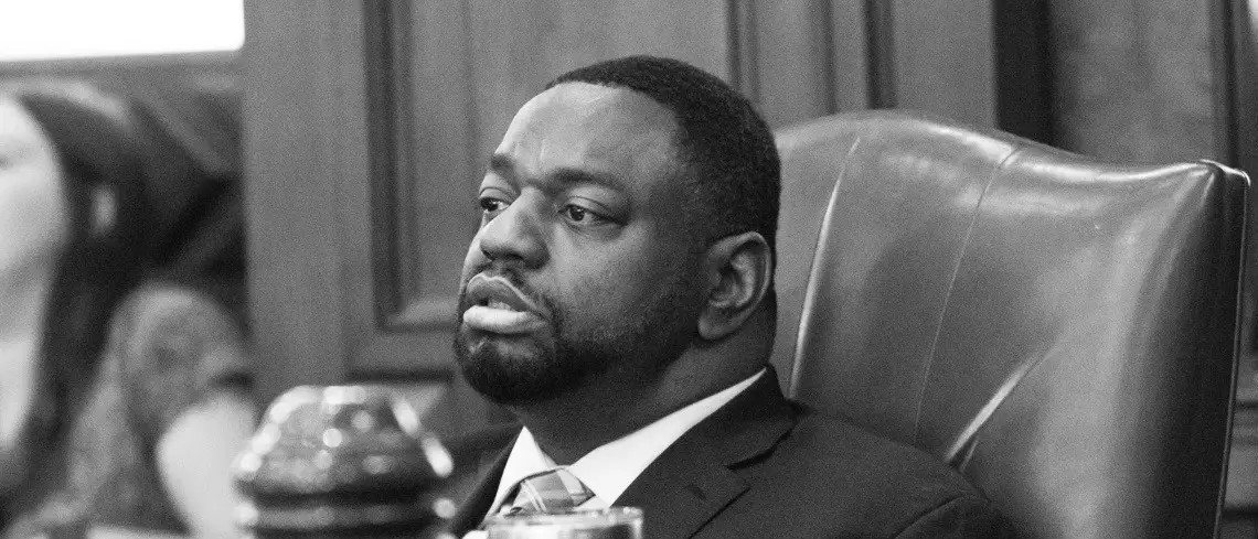 Feds to retry Sen. Emil Jones after mistrial on bribery, lying to FBI charges | Ford County Chronicle