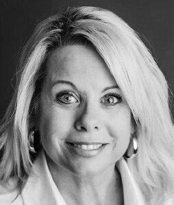 Did you know Iroquois County has a soy candle manufacturer?